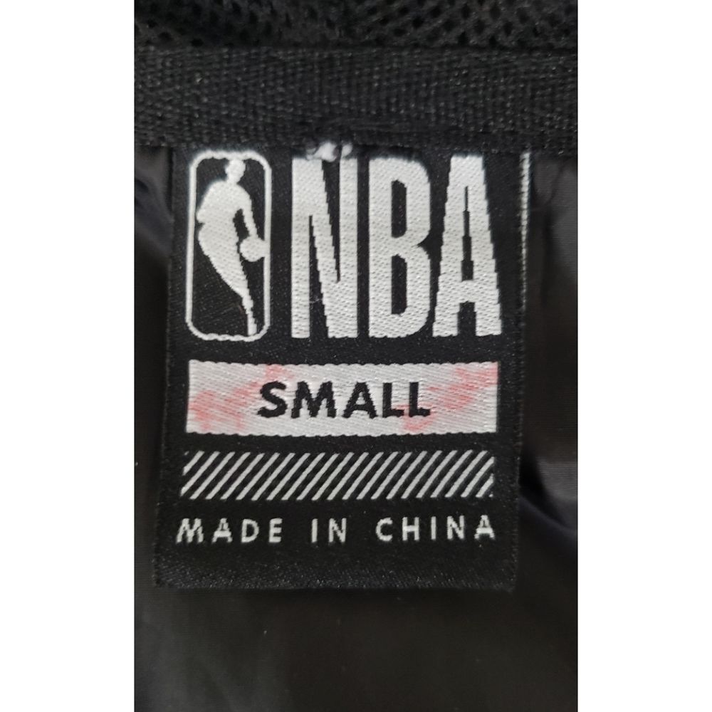 NBA Black Windbreaker Rain Jacket Full Zip Hood Lightweight Mens Sz S Basketball - Picture 4 of 5
